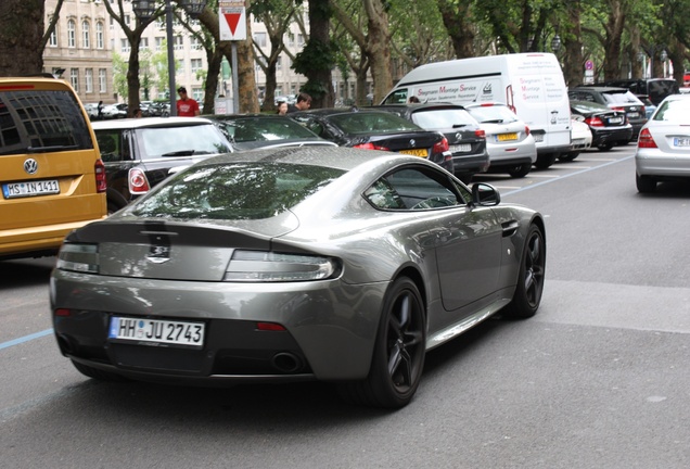 Aston Martin V8 Vantage AMR