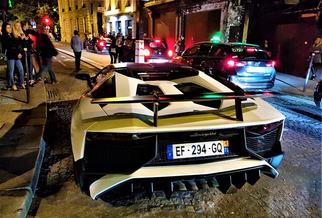 Lamborghini Aventador LP750-4 SuperVeloce Roadster