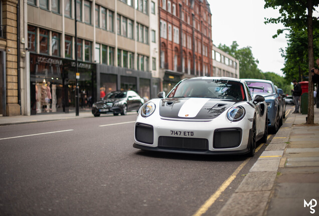 Porsche 991 GT2 RS Weissach Package