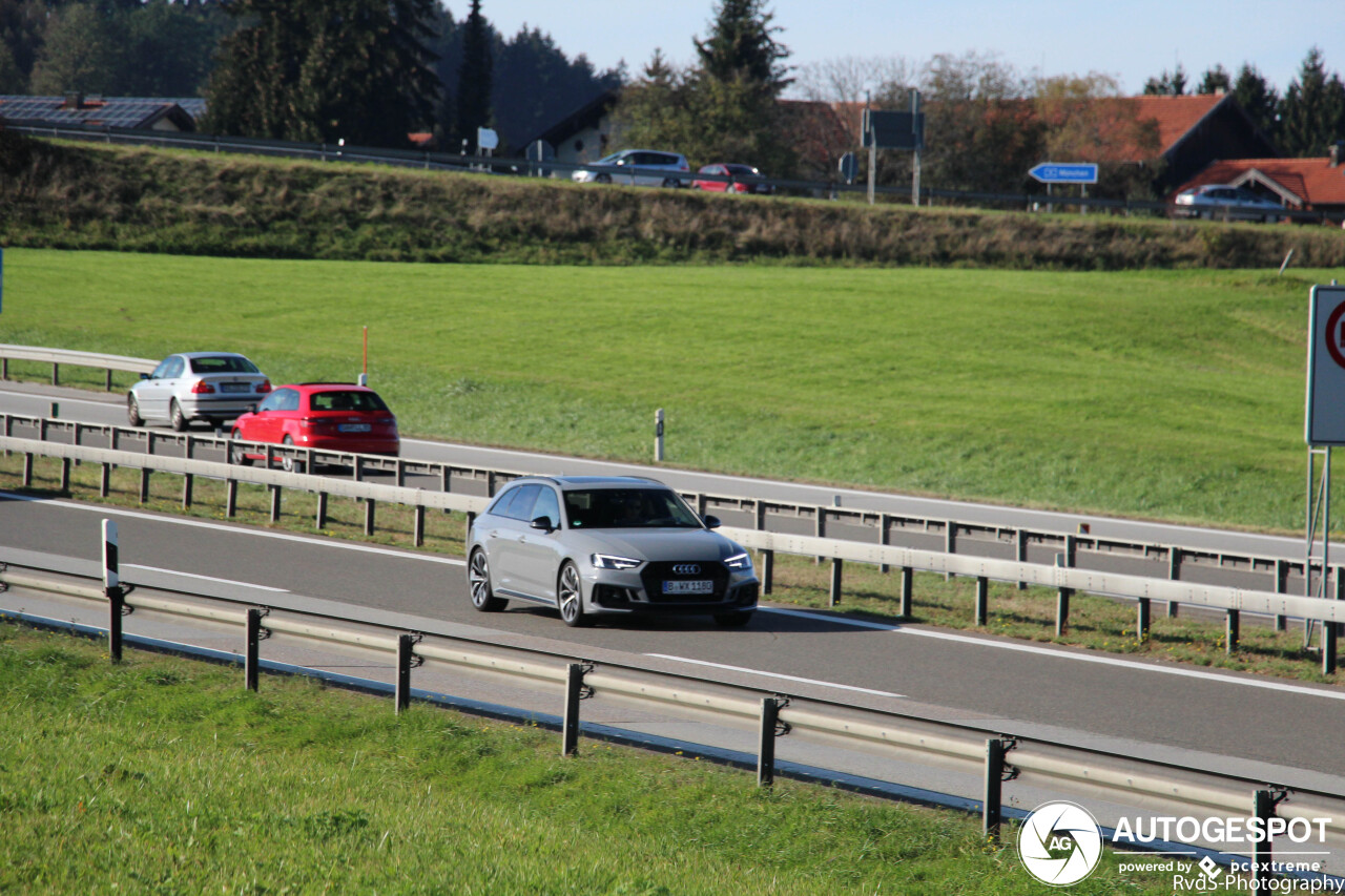 Audi RS4 Avant B9