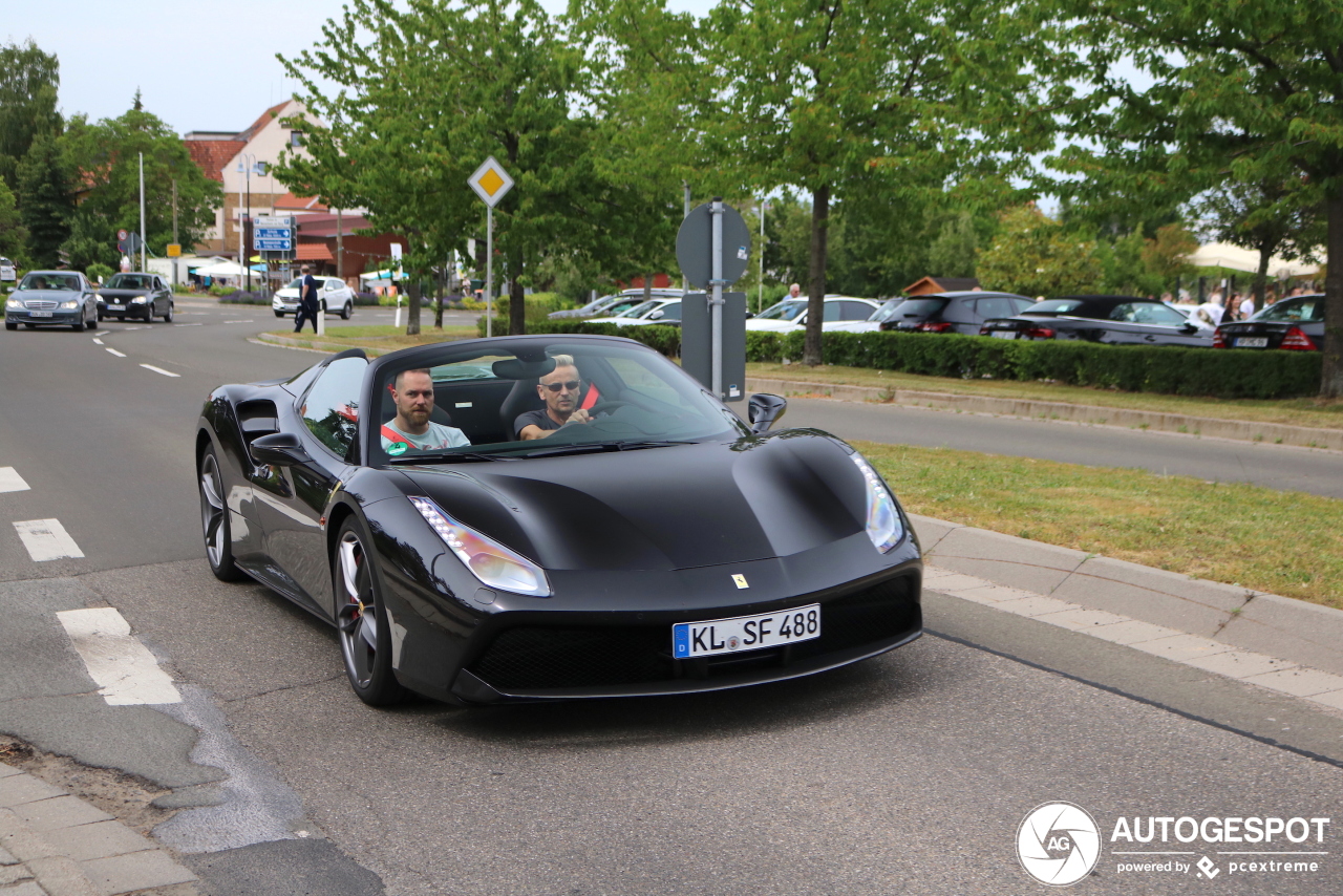 Ferrari 488 Spider