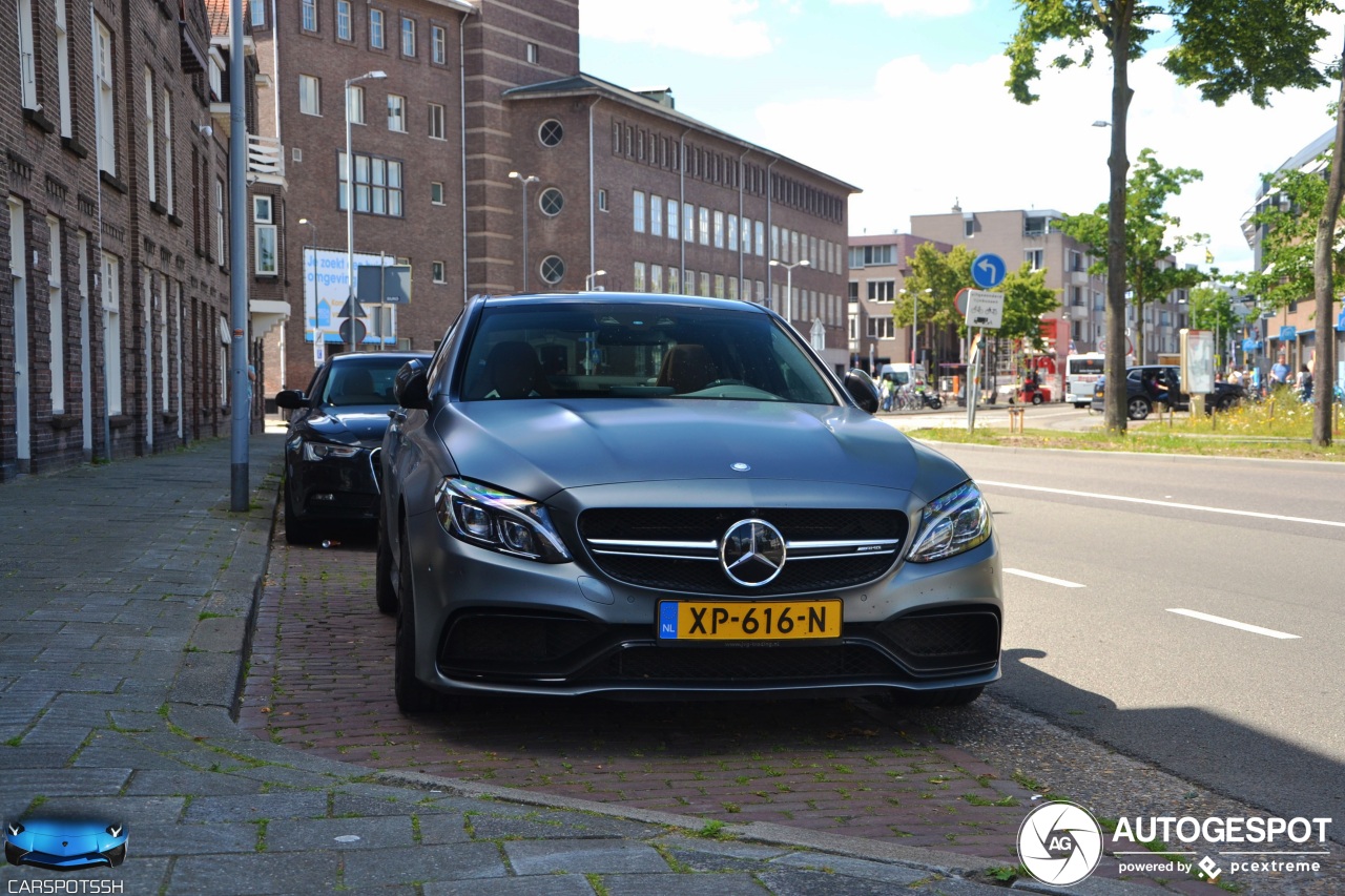 Mercedes-AMG C 63 S W205