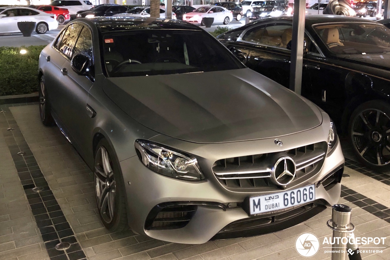 Mercedes-AMG E 63 S W213