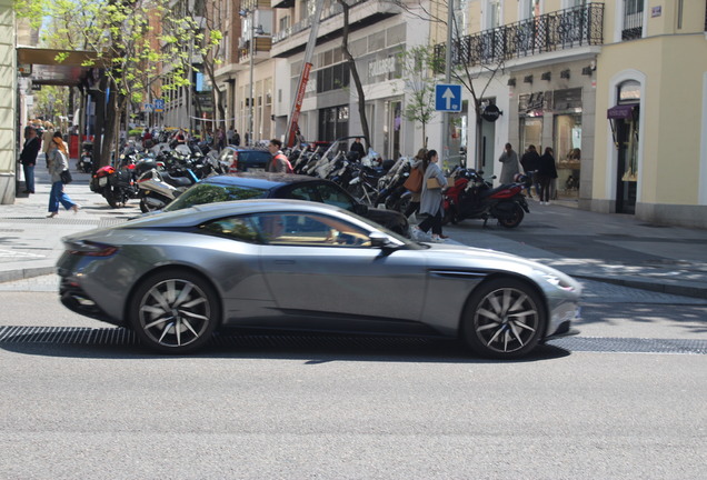 Aston Martin DB11