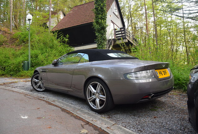 Aston Martin DB9 Volante