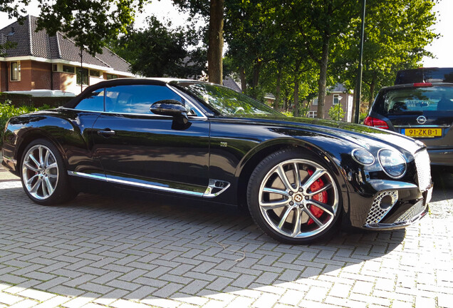 Bentley Continental GTC 2019 First Edition