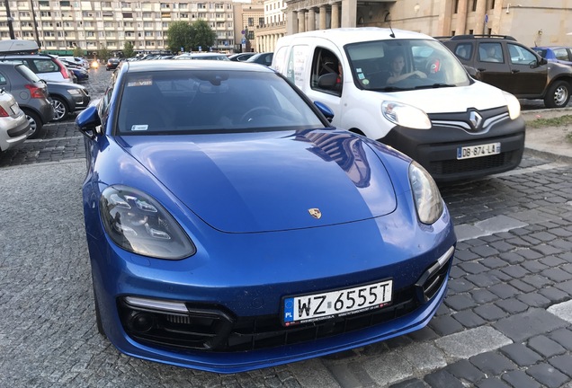 Porsche 971 Panamera Turbo S E-Hybrid