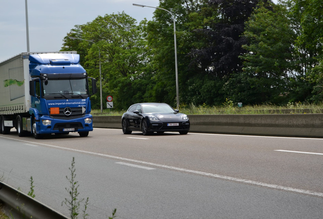 Porsche 971 Panamera Turbo Sport Turismo