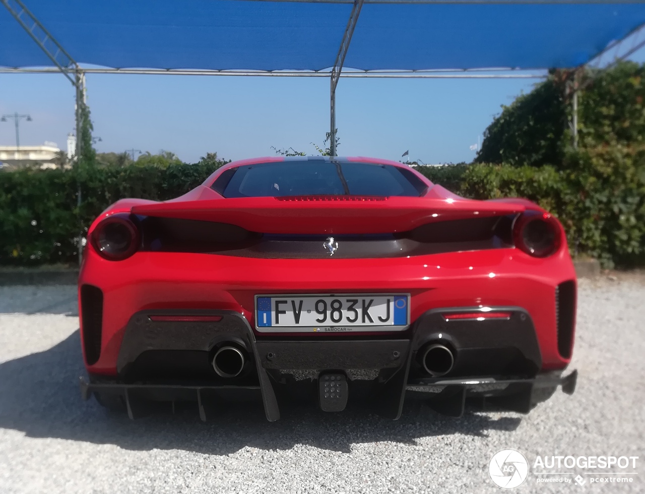 Ferrari 488 Pista