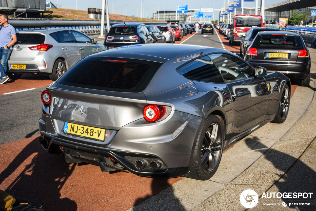 Ferrari FF