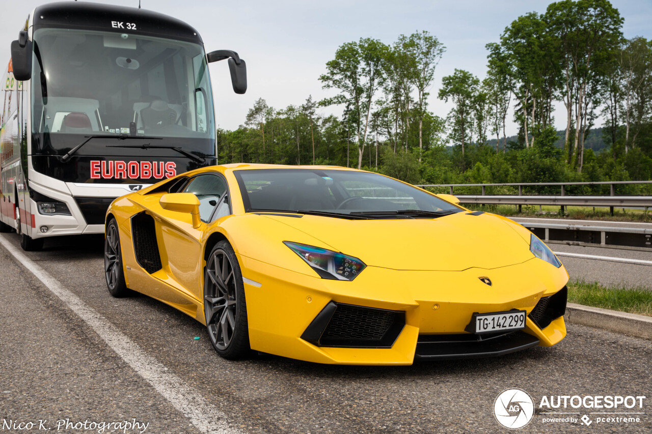 Lamborghini Aventador LP700-4