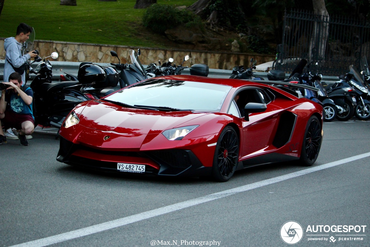 Lamborghini Aventador LP750-4 SuperVeloce