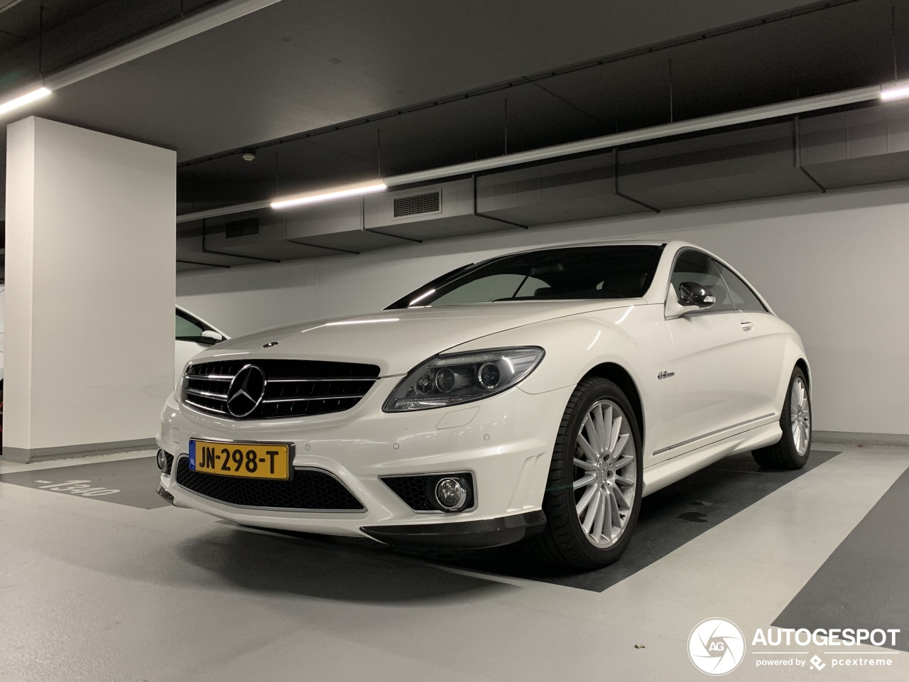 Mercedes-Benz CL 63 AMG C216