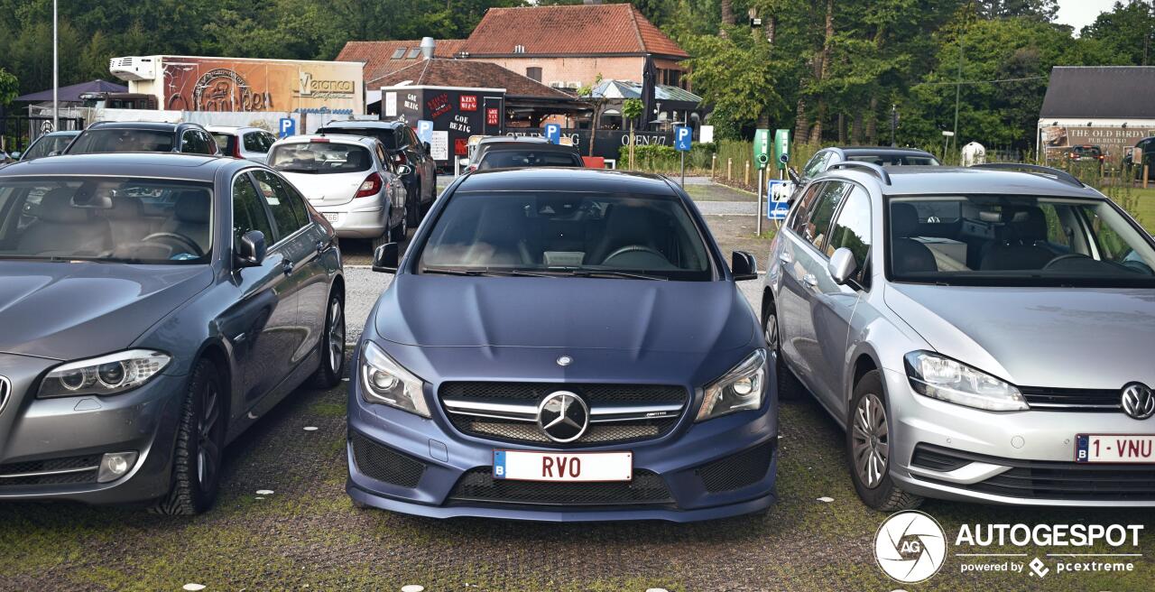 Mercedes-Benz CLA 45 AMG Shooting Brake