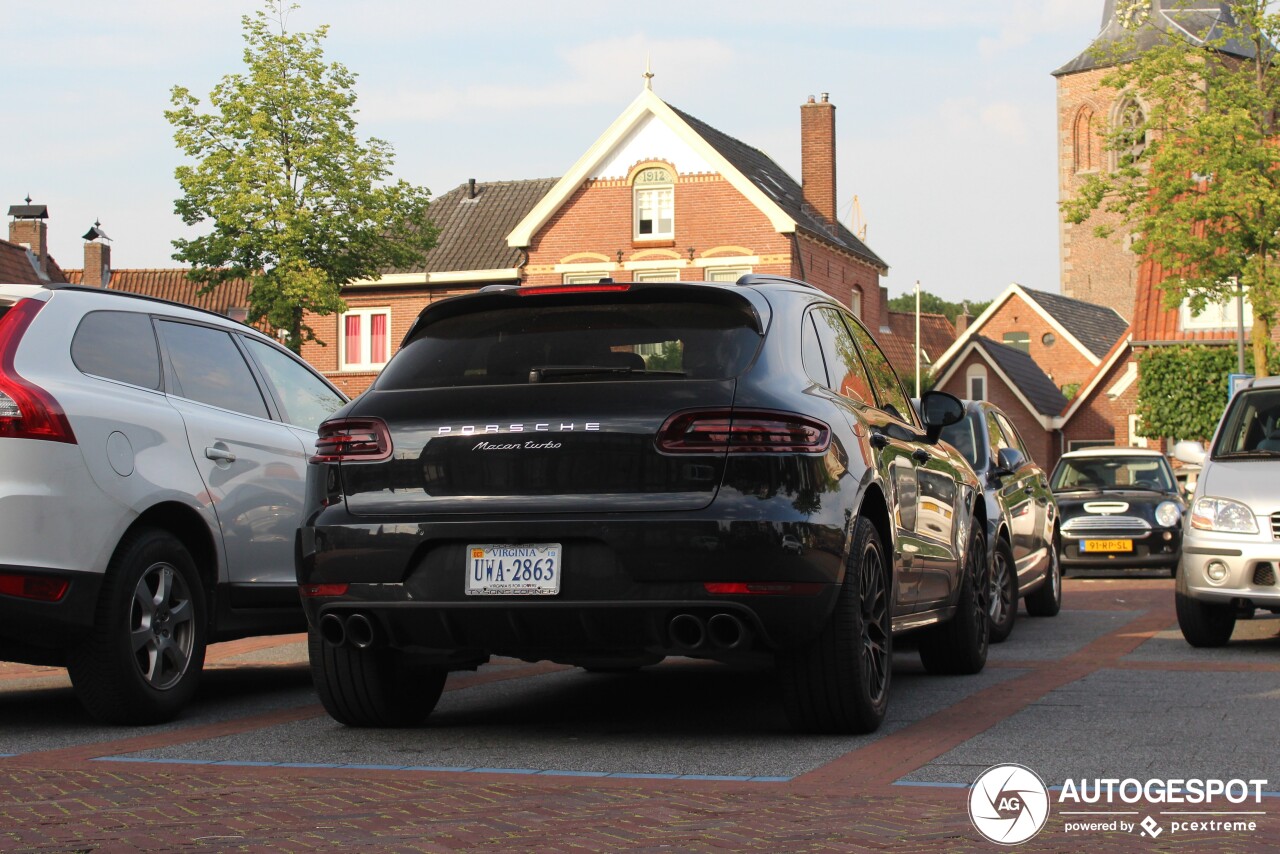 Porsche 95B Macan Turbo