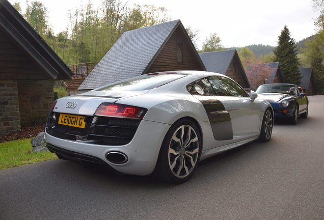 Audi R8 V10