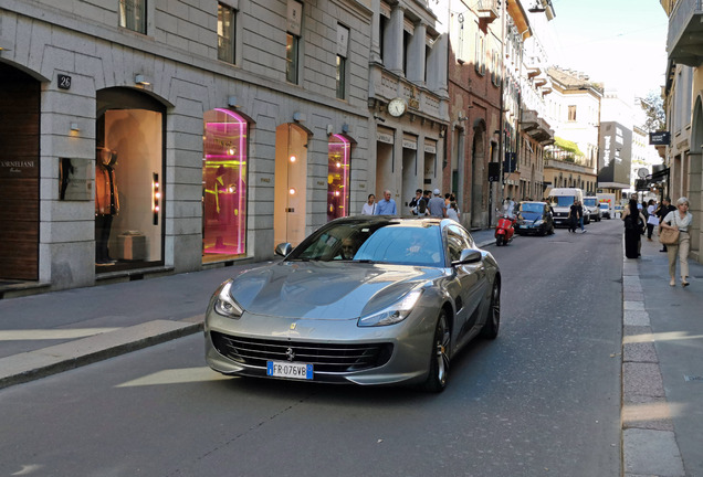 Ferrari GTC4Lusso