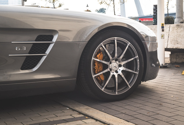 Mercedes-Benz SLS AMG