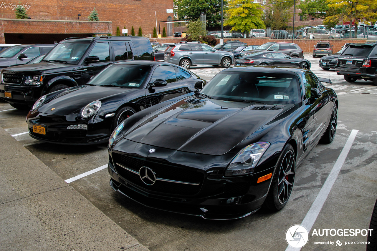 Mercedes-Benz SLS AMG GT Final Edition