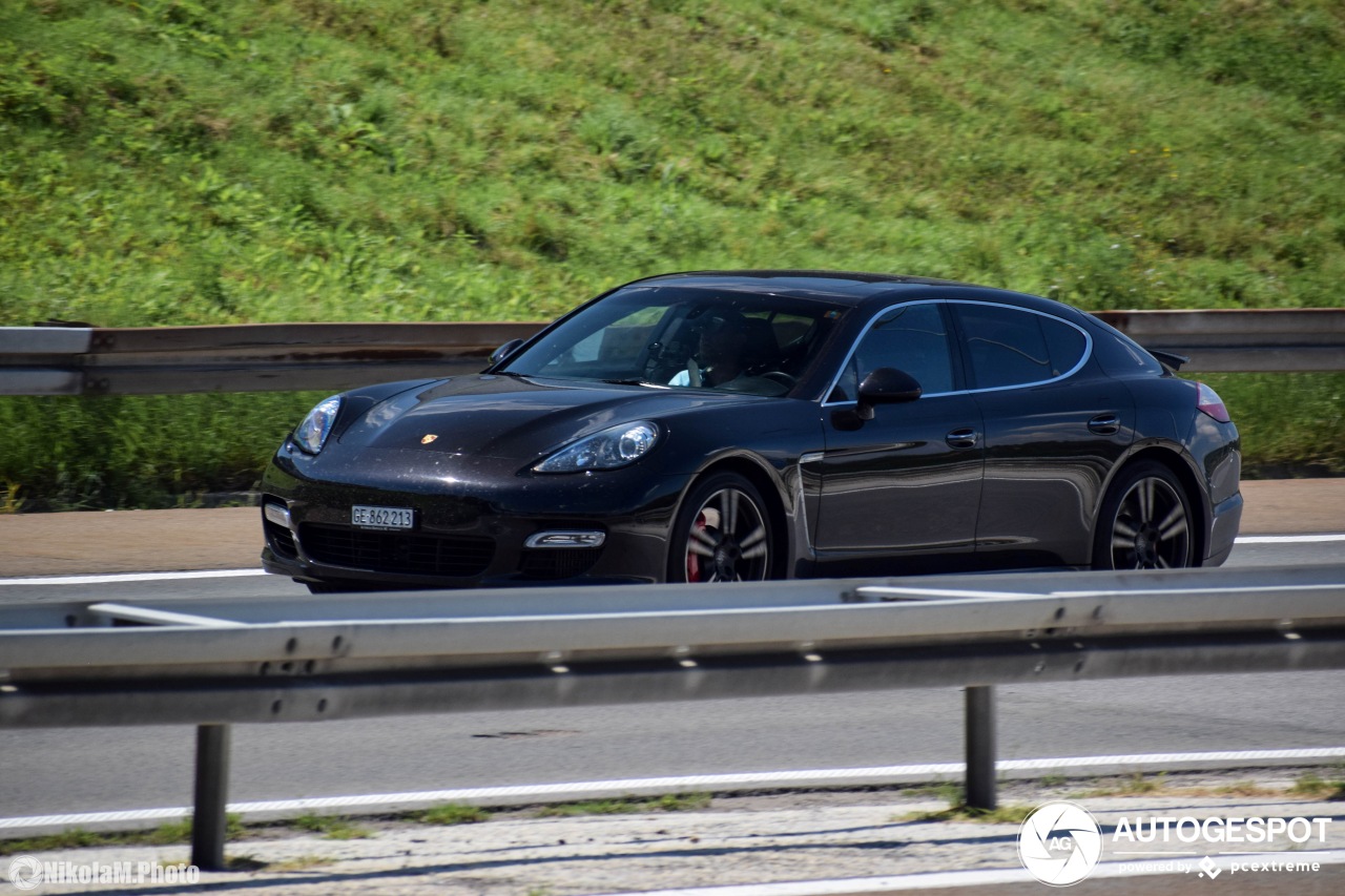 Porsche 970 Panamera Turbo S MkI