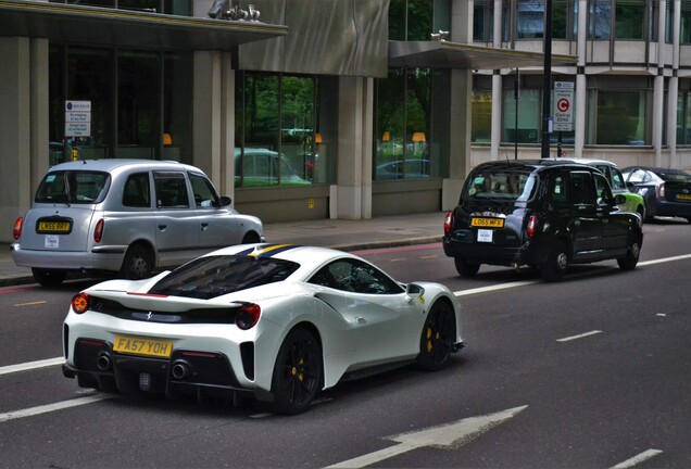 Ferrari 488 Pista