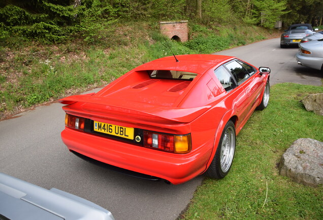 Lotus Esprit S4S