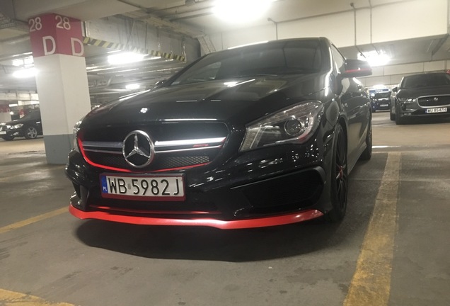 Mercedes-Benz CLA 45 AMG Edition 1 C117