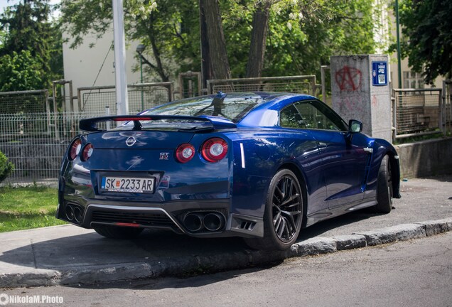 Nissan GT-R 2017