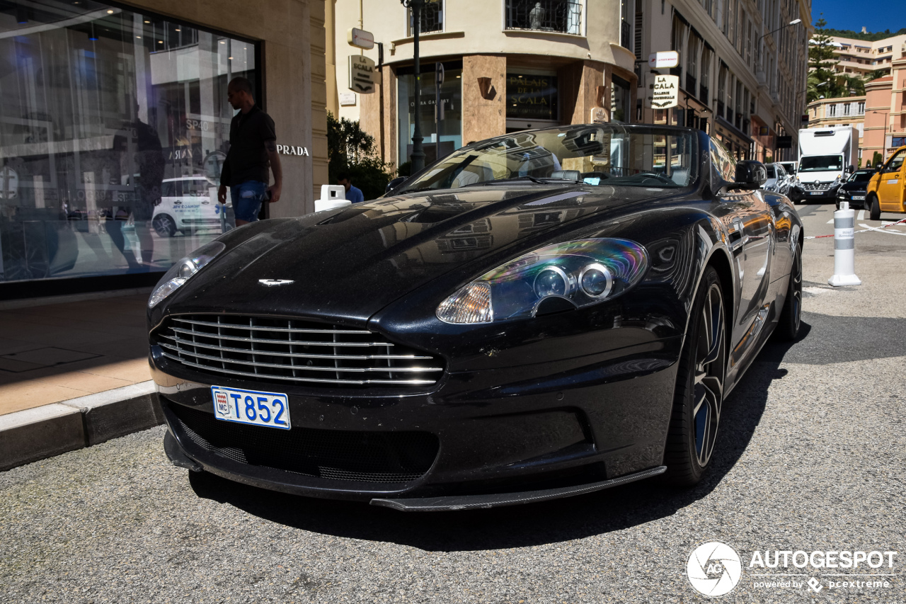 Aston Martin DBS Volante