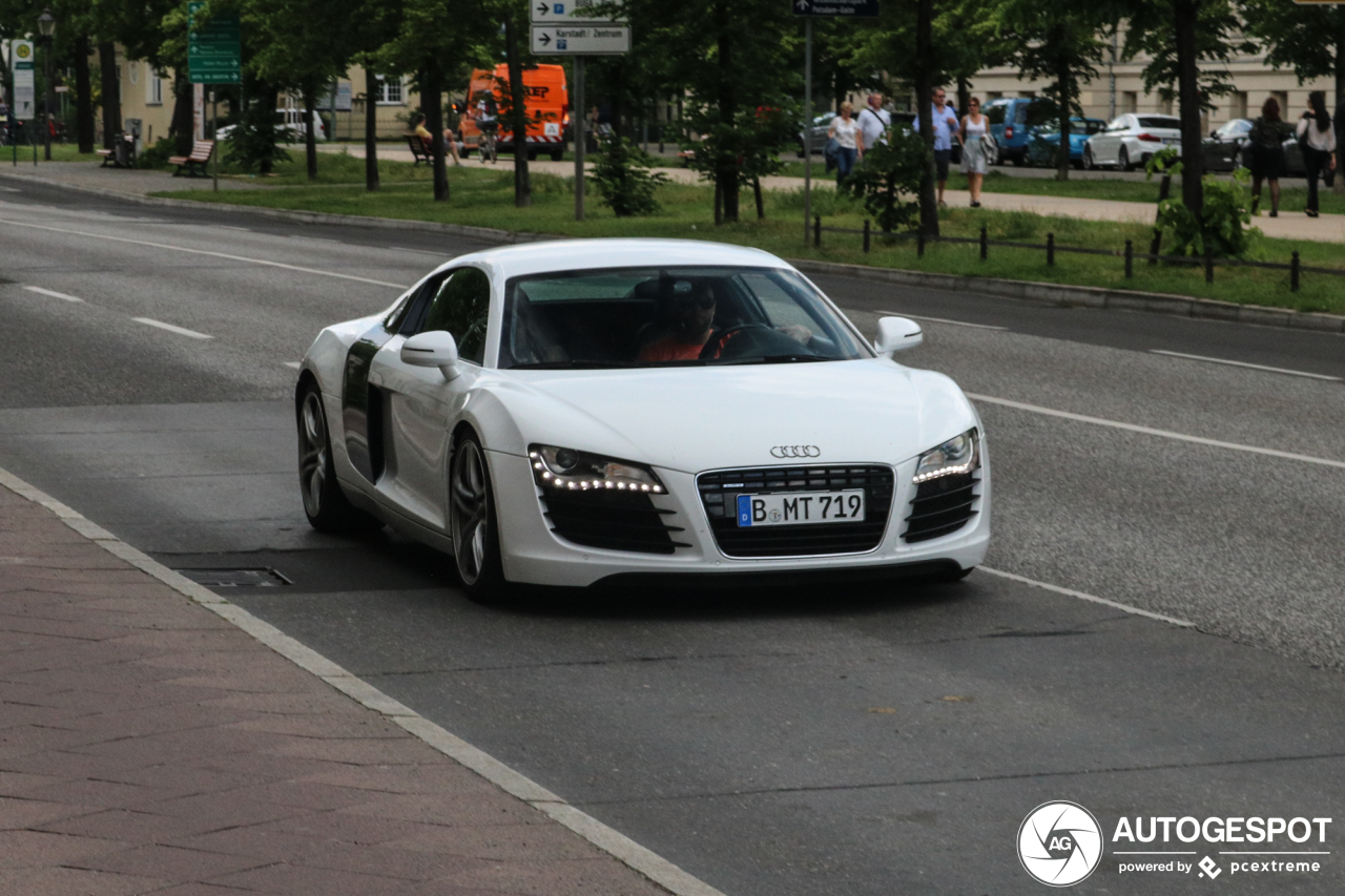 Audi R8