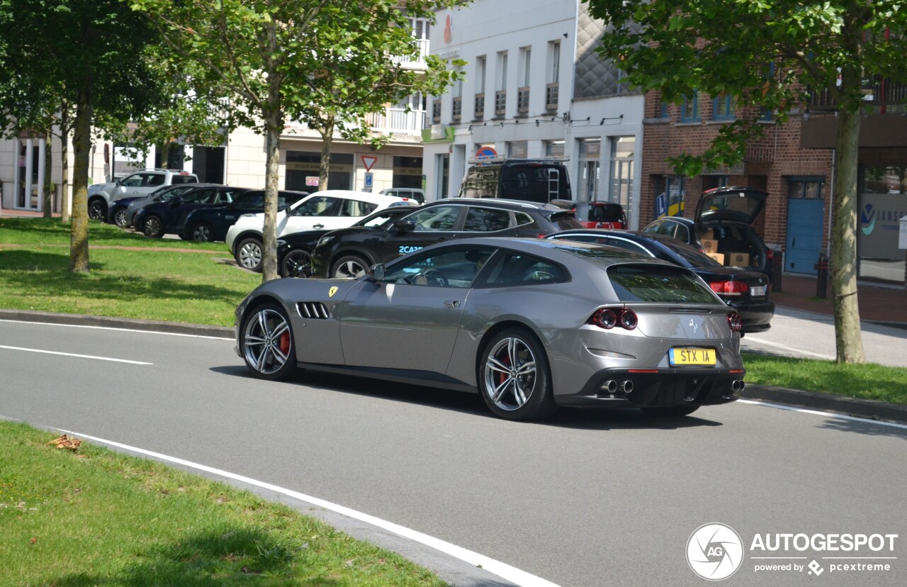 Ferrari GTC4Lusso