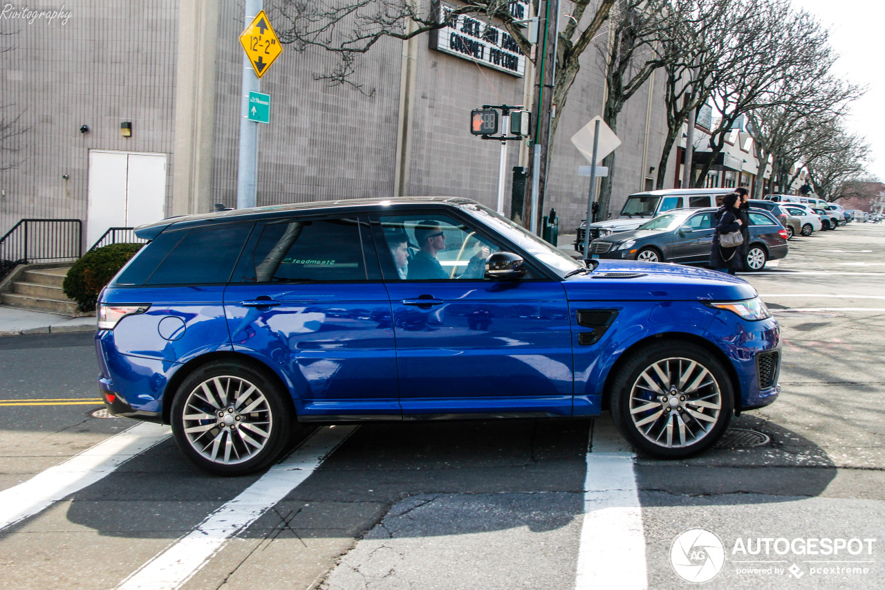 Land Rover Range Rover Sport SVR