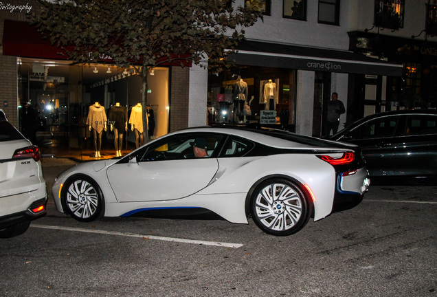 BMW i8