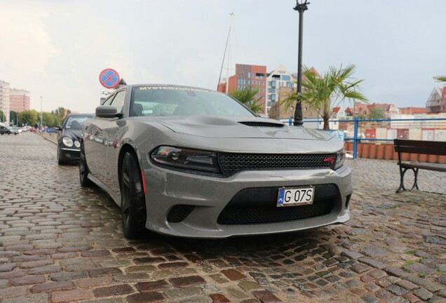 Dodge Charger SRT Hellcat