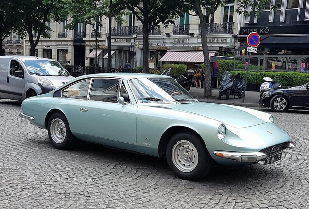 Ferrari 365 GT 2+2