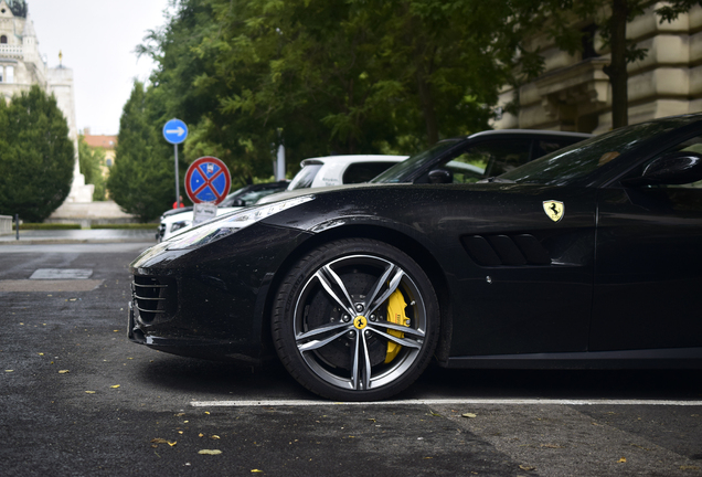 Ferrari GTC4Lusso