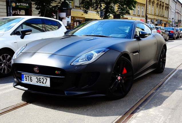 Jaguar F-TYPE S Coupé