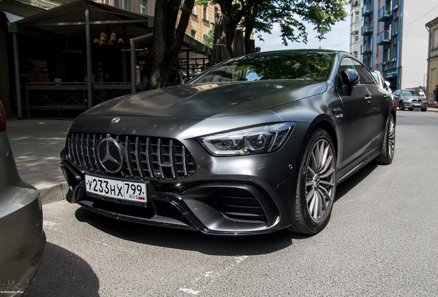 Mercedes-AMG GT 63 X290