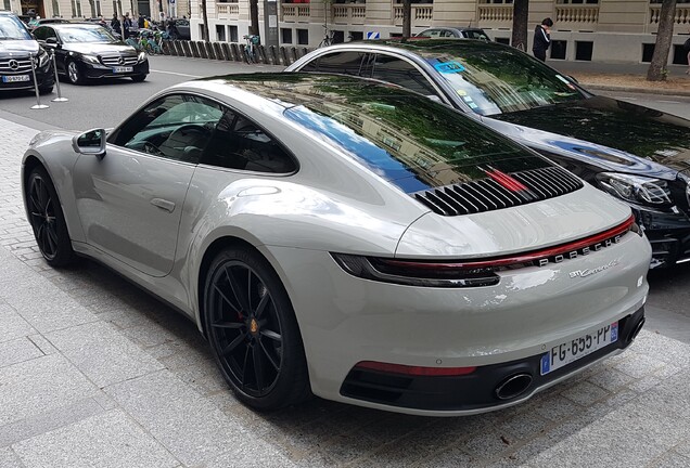 Porsche 992 Carrera 4S