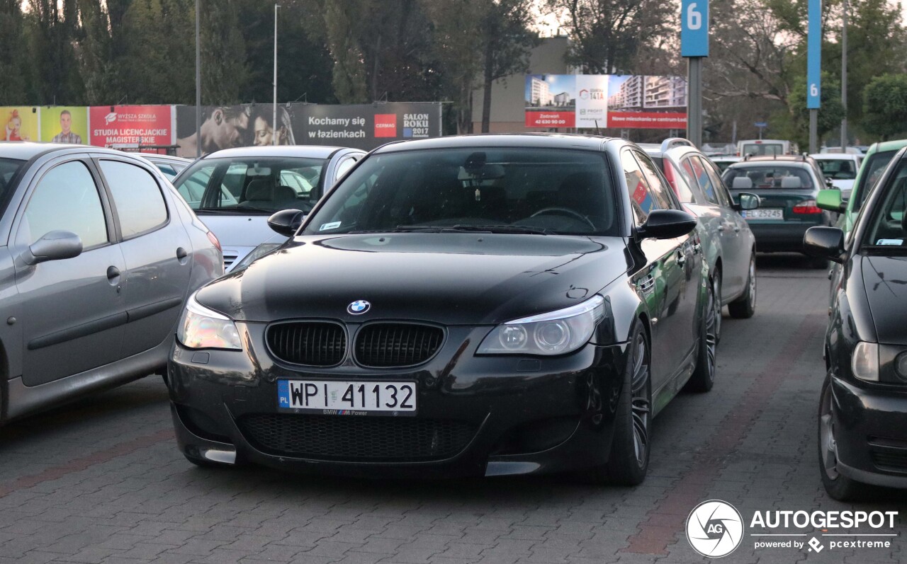 BMW M5 E60 2005