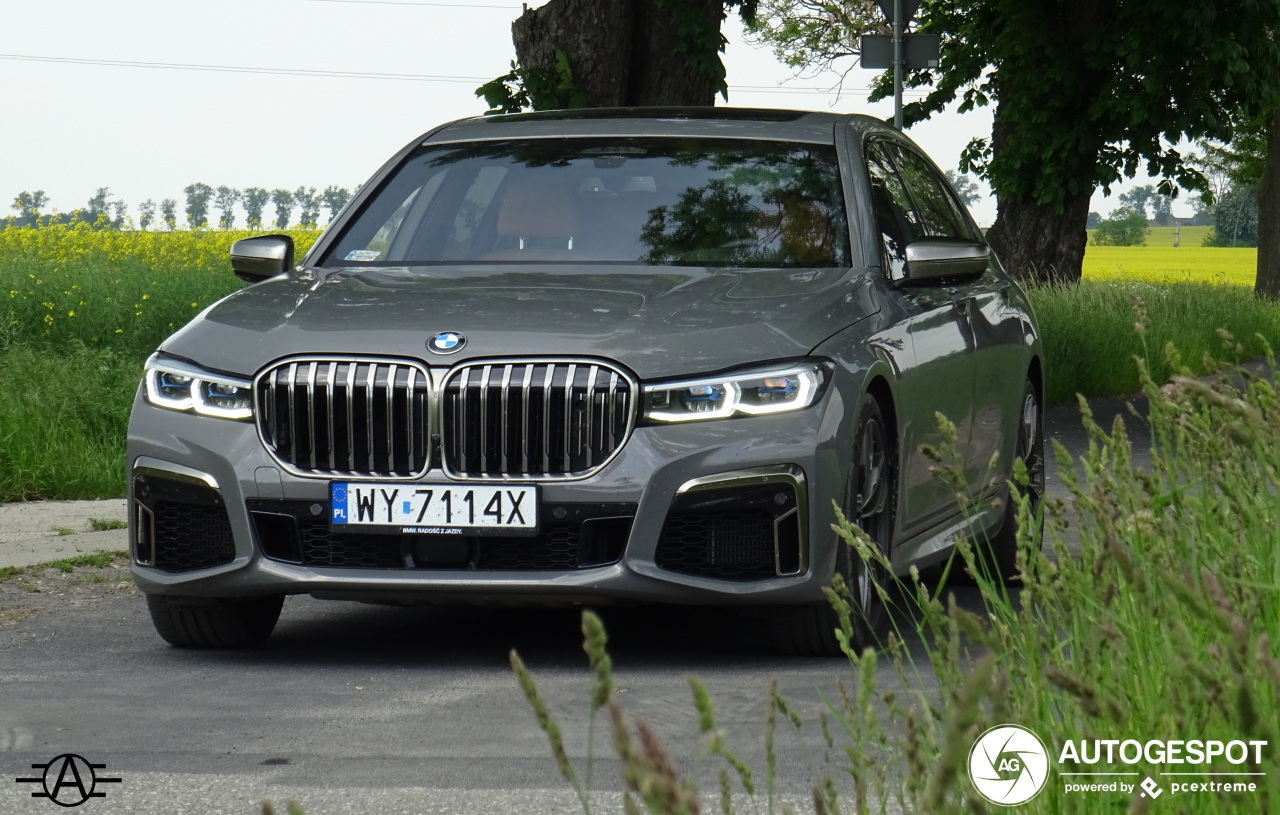 BMW M760Li xDrive 2019