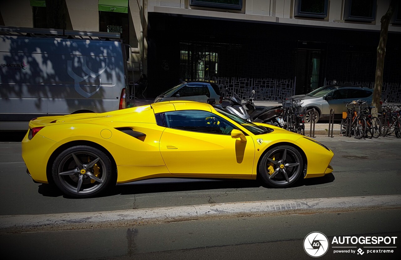 Ferrari 488 Spider