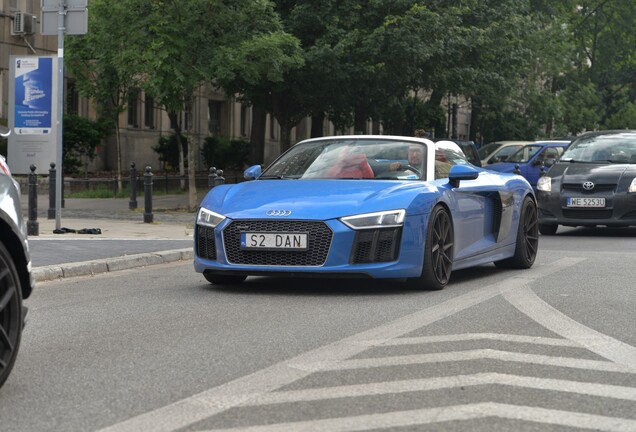 Audi R8 V10 Spyder 2016