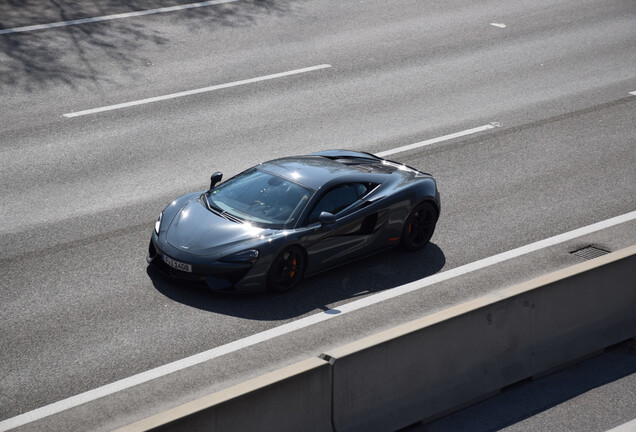 McLaren 570S