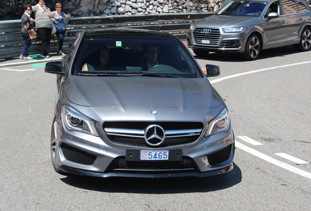 Mercedes-Benz CLA 45 AMG C117