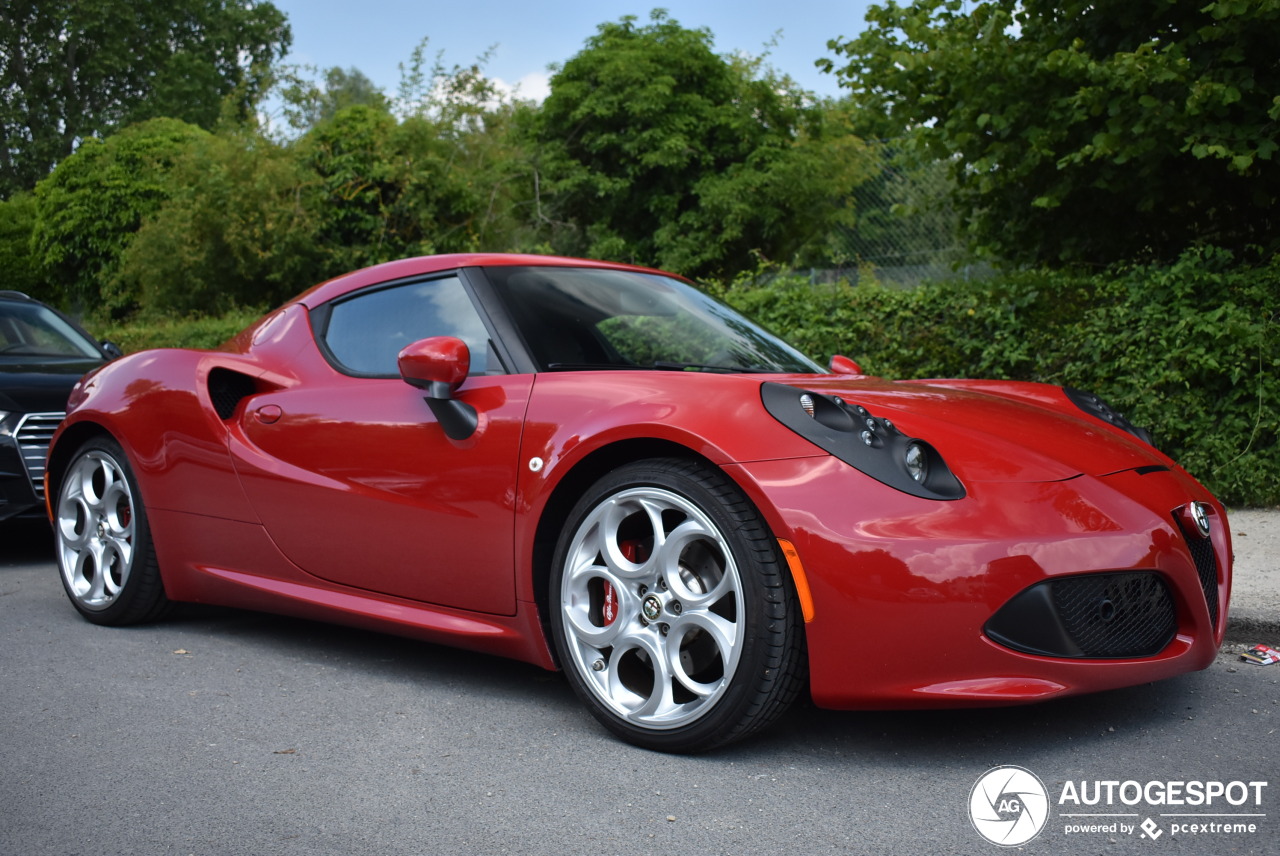 Alfa Romeo 4C Coupé