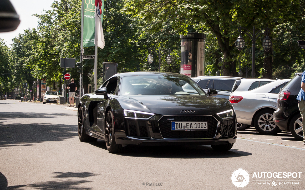 Audi R8 V10 Plus 2015