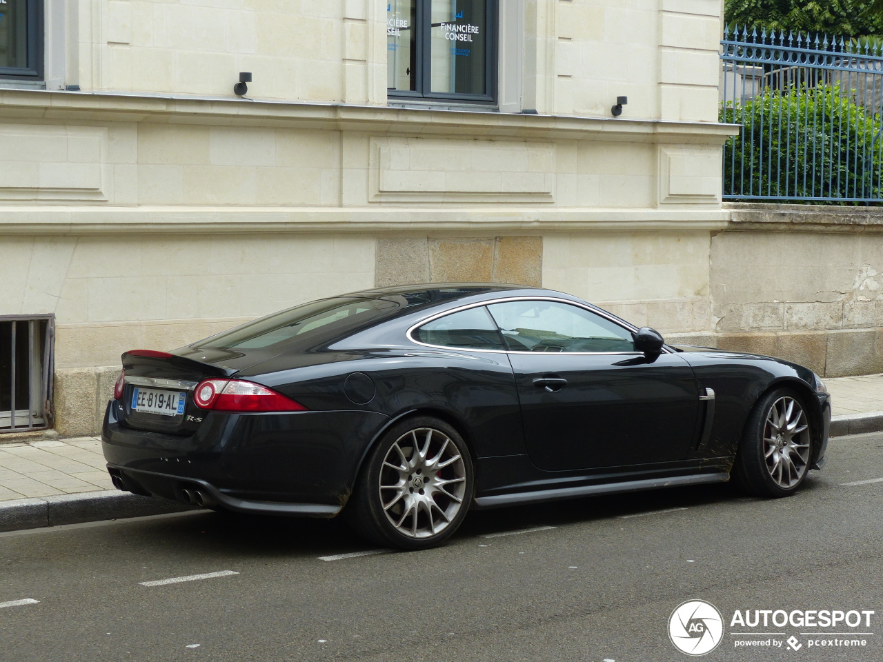 Jaguar XKR-S