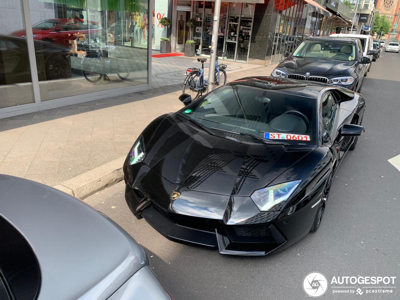 Lamborghini Aventador LP700-4