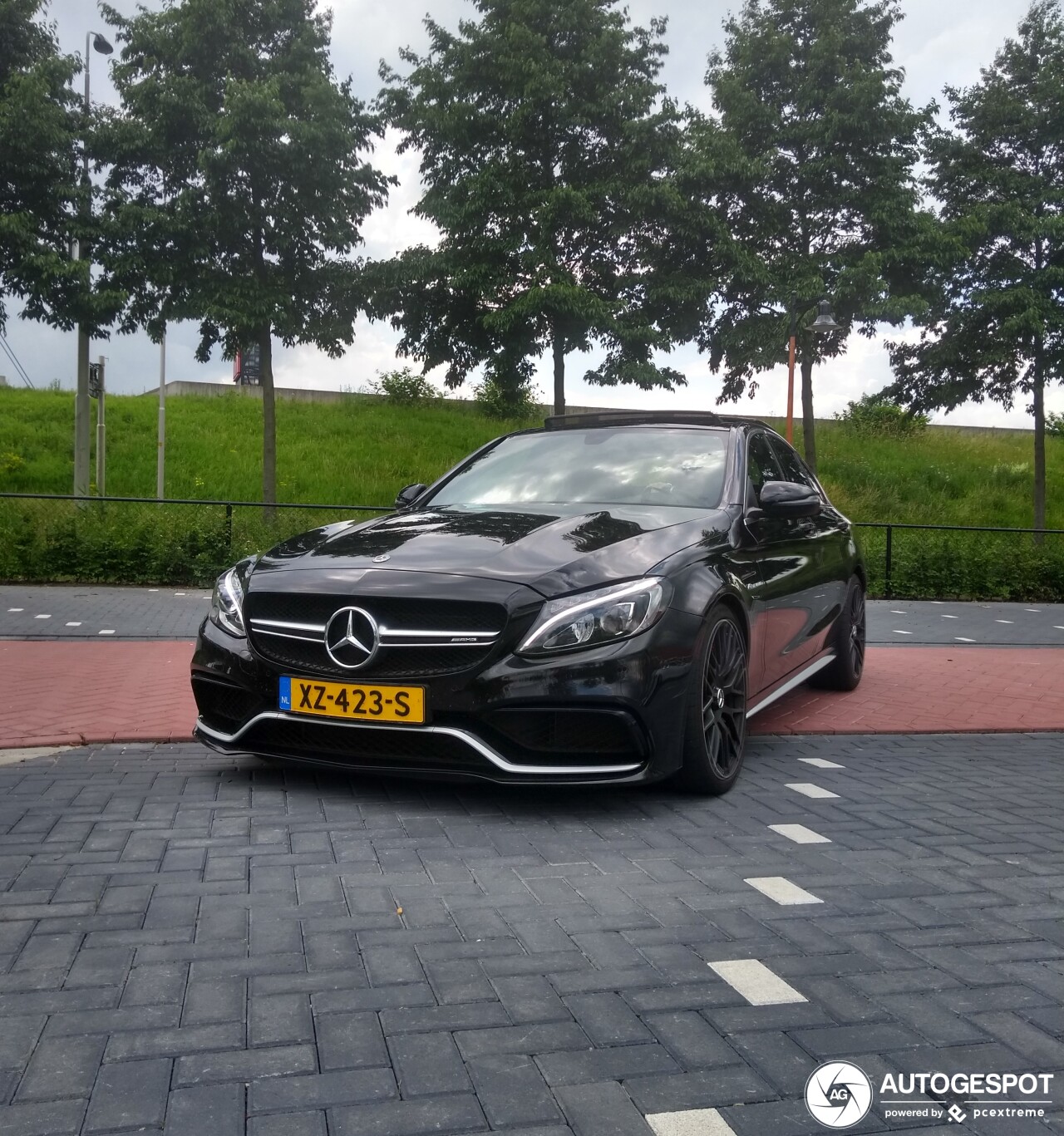 Mercedes-AMG C 63 S W205